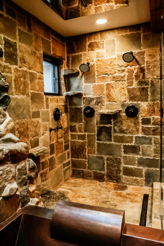 Auerbach-shower-interior